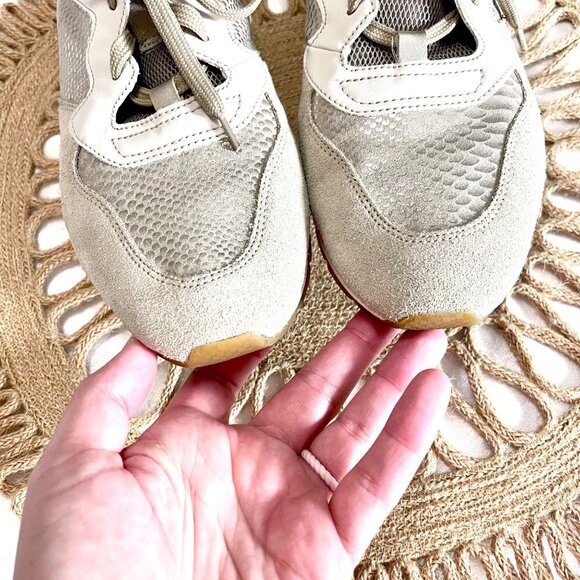 Geox Grey Snakeskin Silver Metallic Low-Top Sneakers Size US 9 EU 39 - Picture 5 of 11